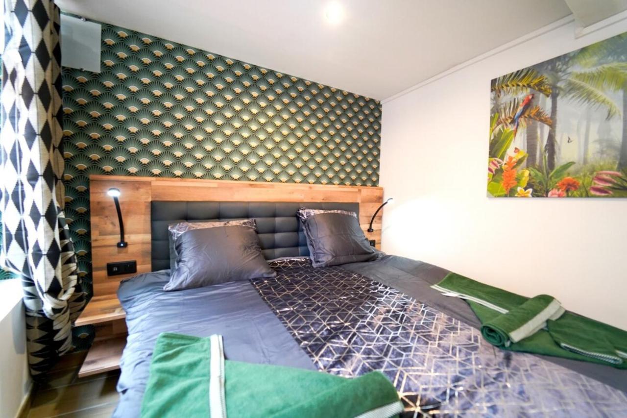 Capstay Jungle Centre Ville & Netflix Valenciennes Eksteriør bilde